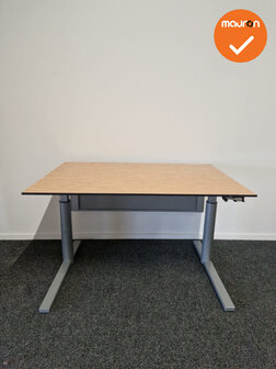 Gispen TM Bureau - Slinger verstelbaar - 120x80 - Inclusief zichtschot