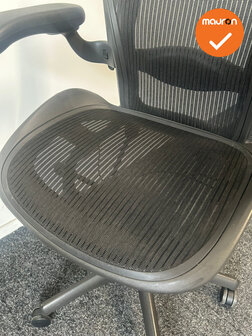 Herman Miller - Aeron - B - zwart voetkruis