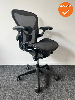 Herman Miller - Aeron - B - Special Edition - Zwart voetkruis