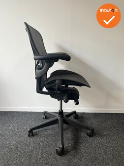 Herman Miller - Aeron - B - Special Edition - Zwart voetkruis