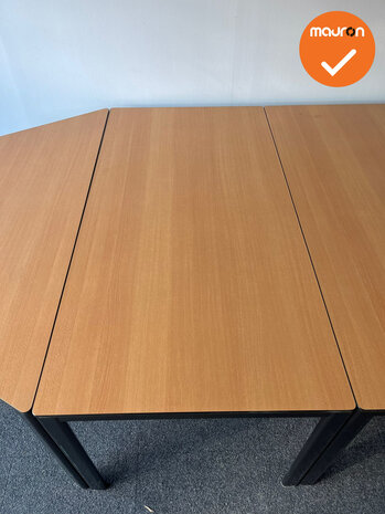 Ahrend vergadertafel - 4 Poots - 320x160cm - Beuken - Volkern trespa - Bestaand uit 4 delen - Zwart onderstel 