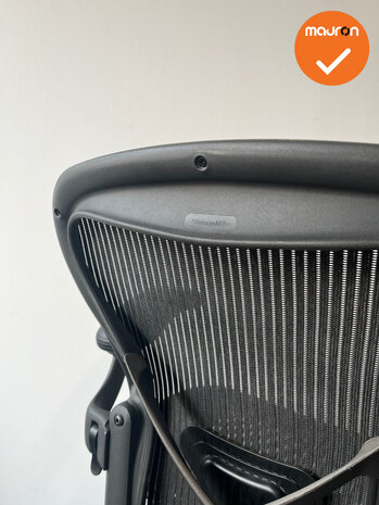 Herman Miller - Aeron - A - Zwart voetkruis