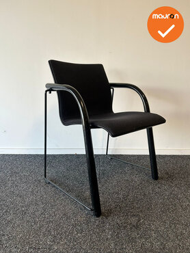 Vergaderstoel - Thonet - Zwart - nieuwe zwarte stoffering